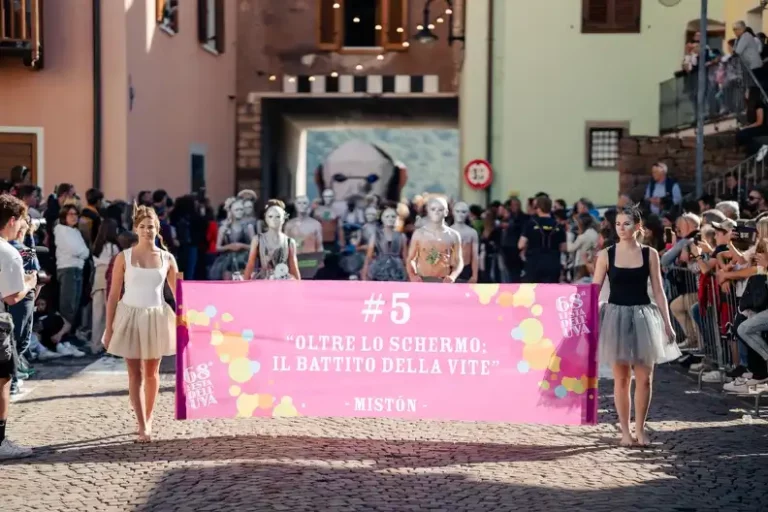 MISTÒN – Oltre lo schermo; il battito della vite